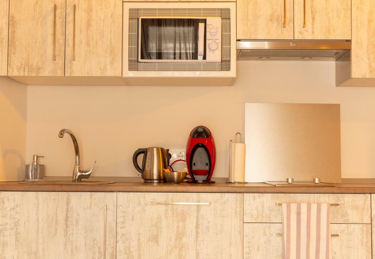 Poniente, íntimo apartamento en el corazón de Cádiz Esterno foto